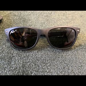 Ray Ban New Wayfarer Polarized RB2132